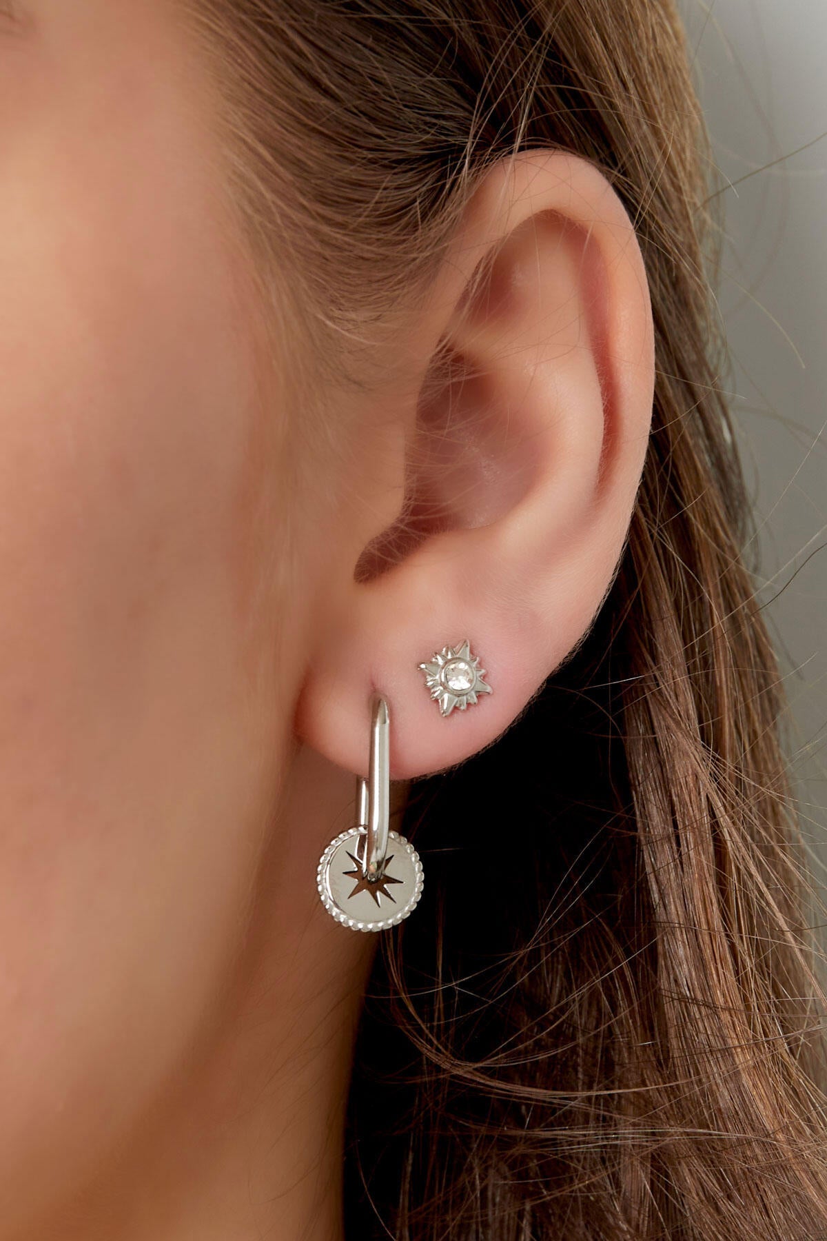 Zon Studs