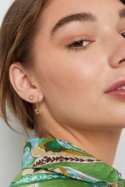 Zon Studs
