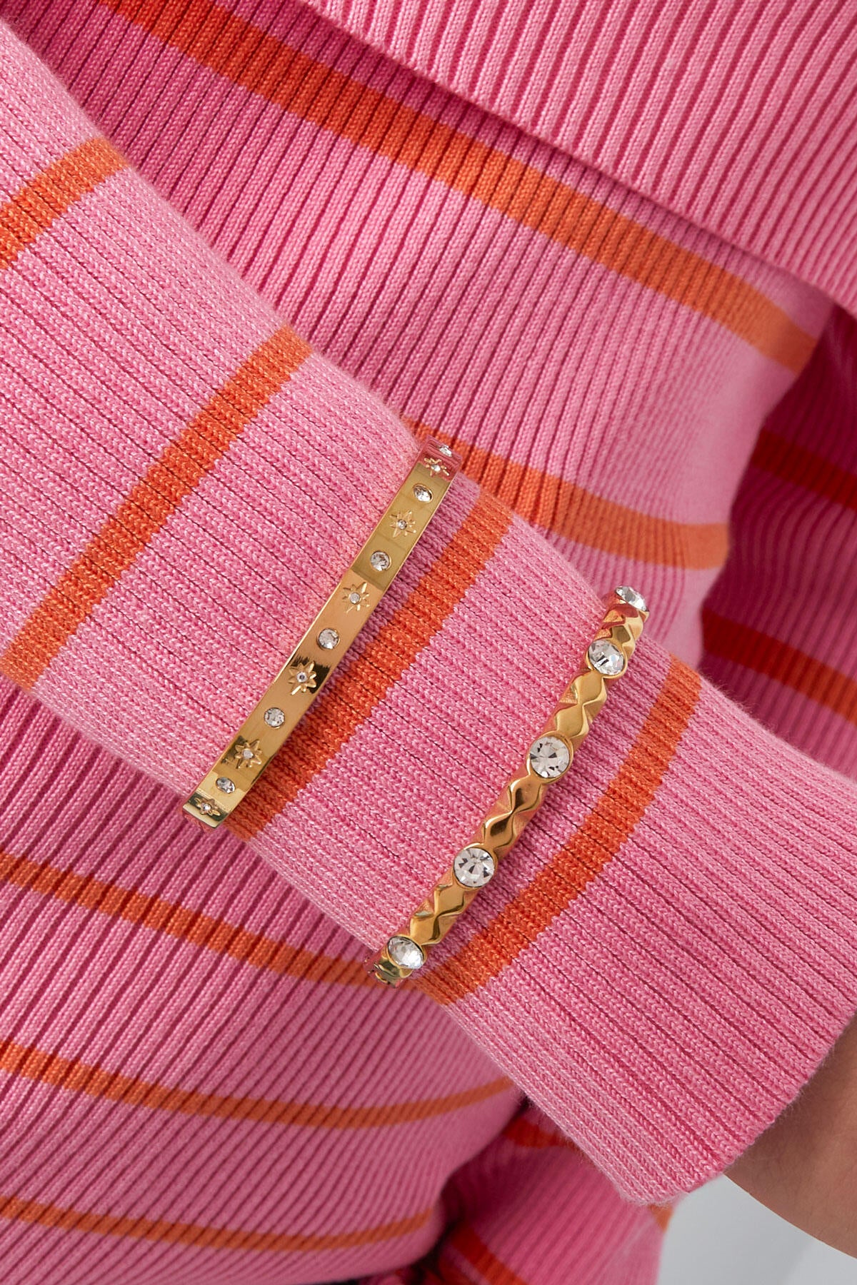 Relief Strass Bangle