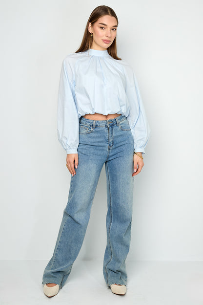 Casual Top met Open Rug