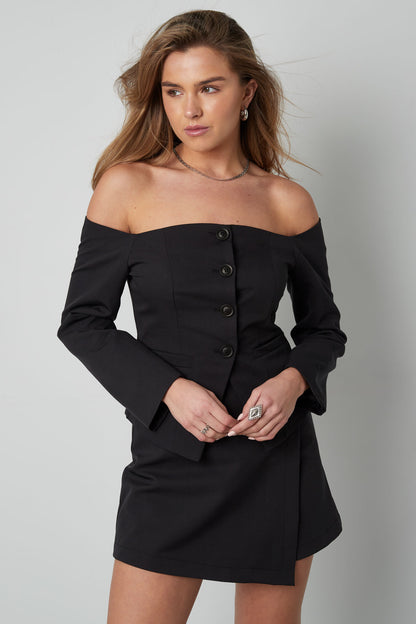 Off-Shoulder Shirt