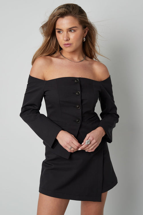 Off-Shoulder Shirt