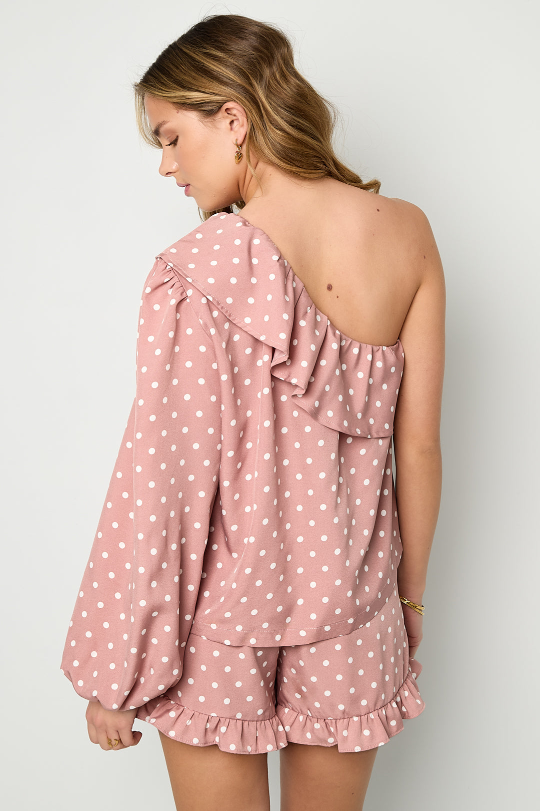 Elegante Off-Shoulder Top met Stippen