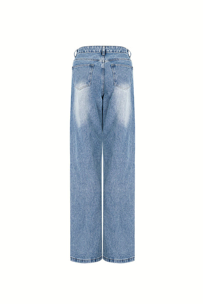 Straight Leg Jeans met Ripped Details