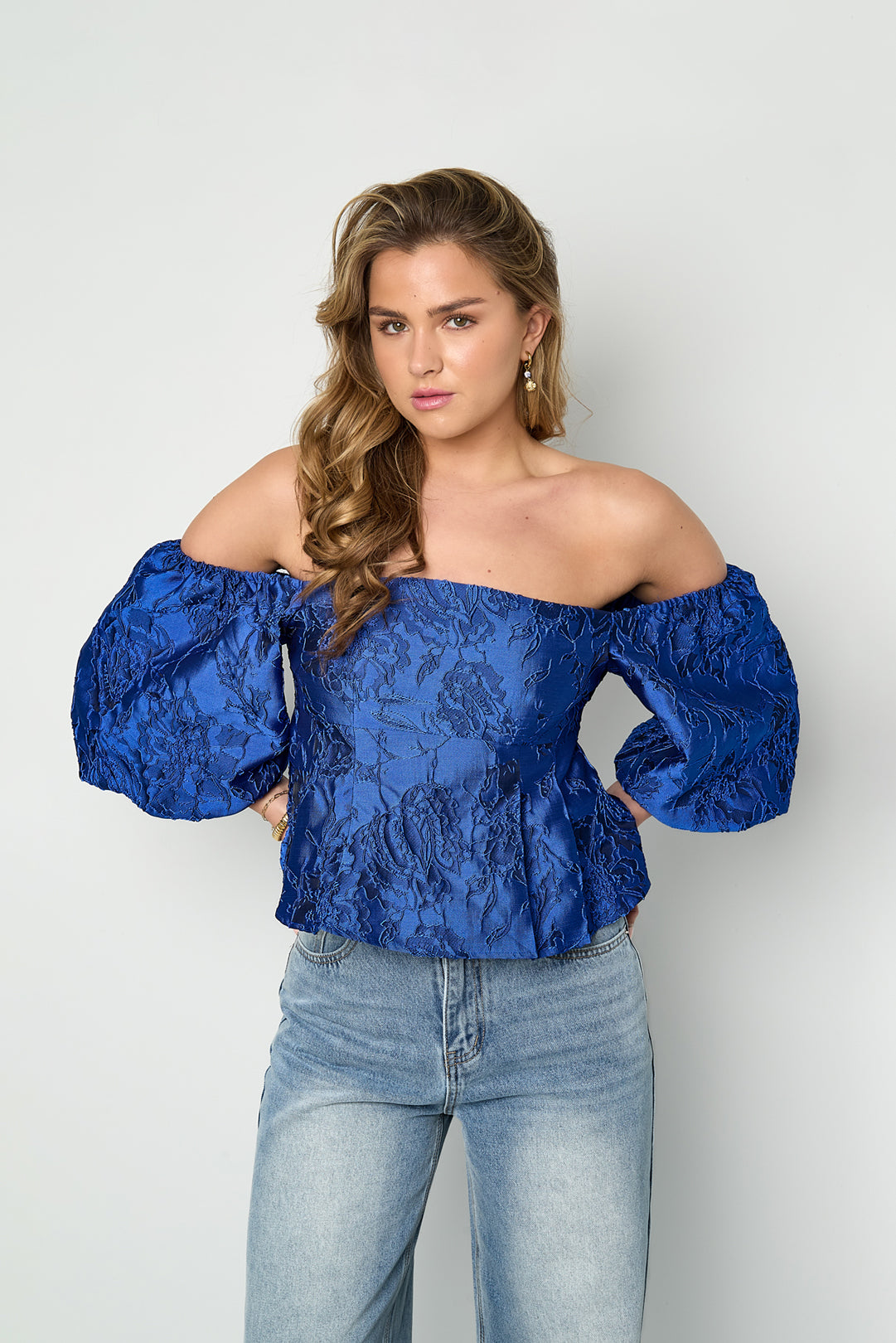 Off-Shoulder Top met Pofmouwen
